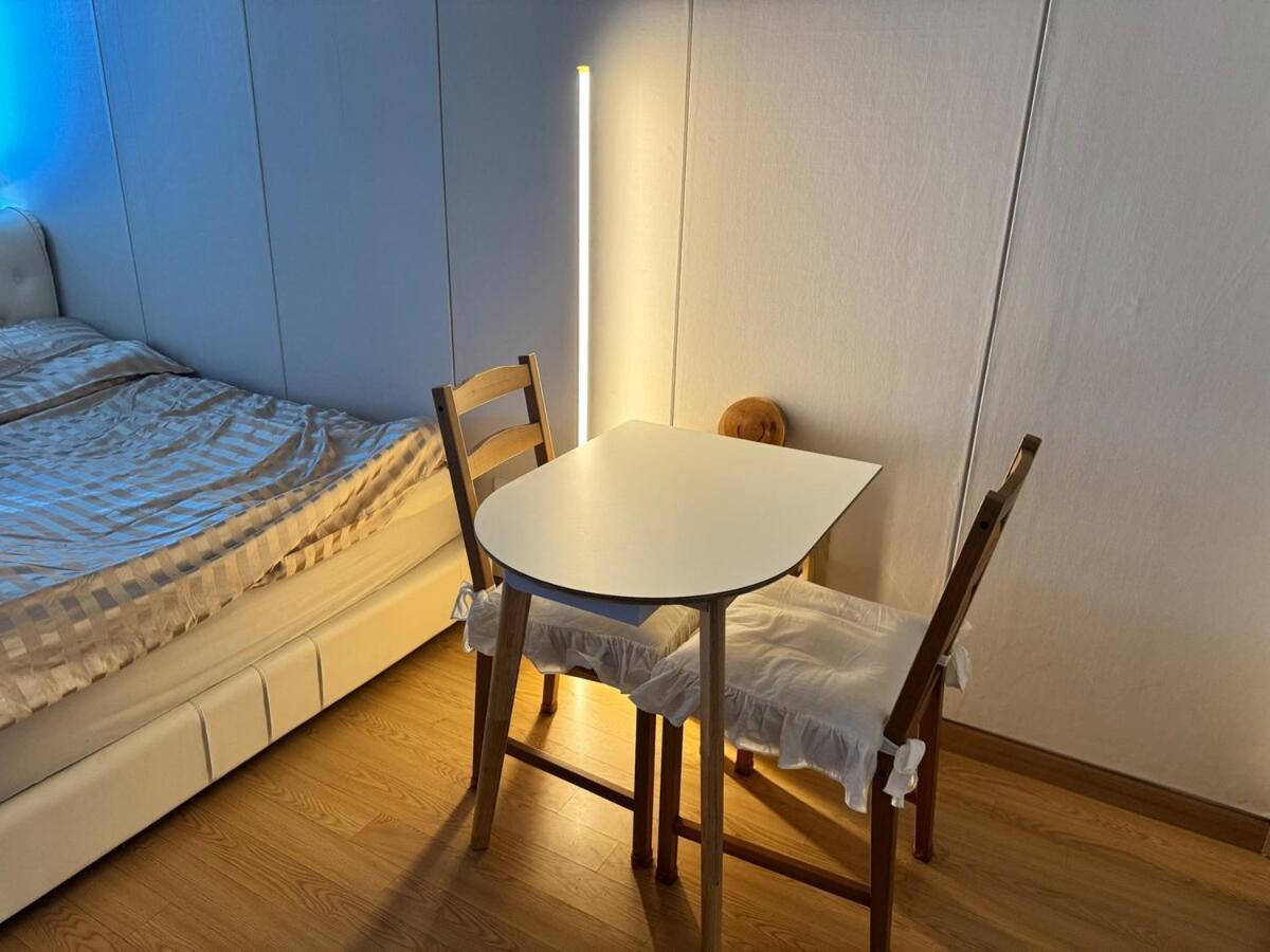 Apartment Gangnam View & Balcony Seoul
